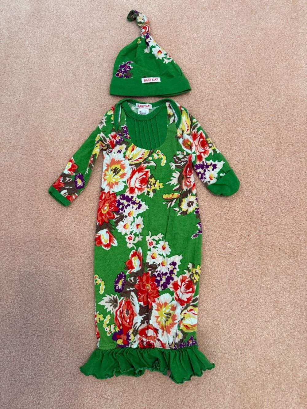 Baby Nay Newborn Gown and Cap Elastic Bottom Hand covers Green Floral